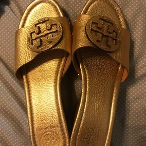 Size 9 Tory Burch slide wedges